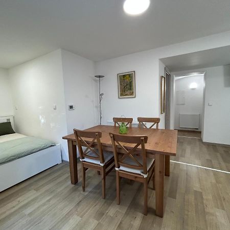 Apartament Stromoradni 17 Brzecław Zewnętrze zdjęcie